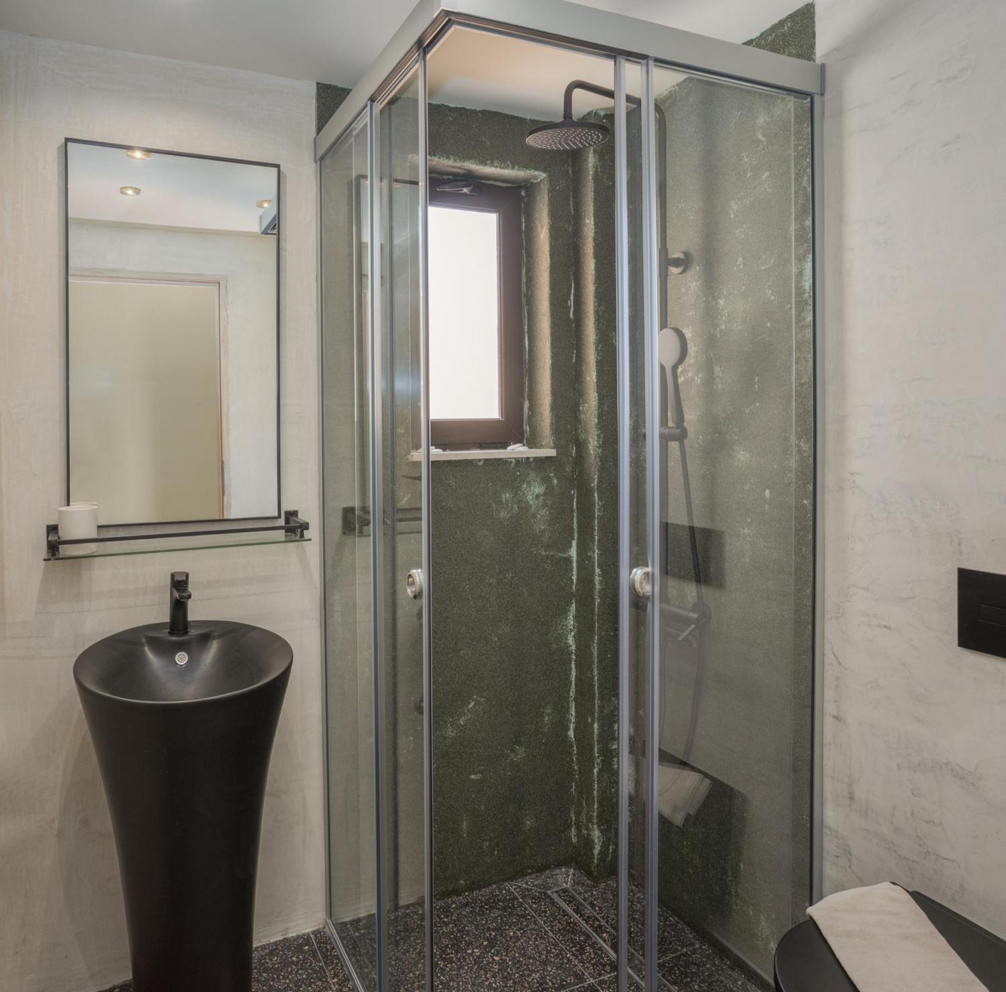 Driades Luxury Apartments Hersonissos  Bagian luar foto