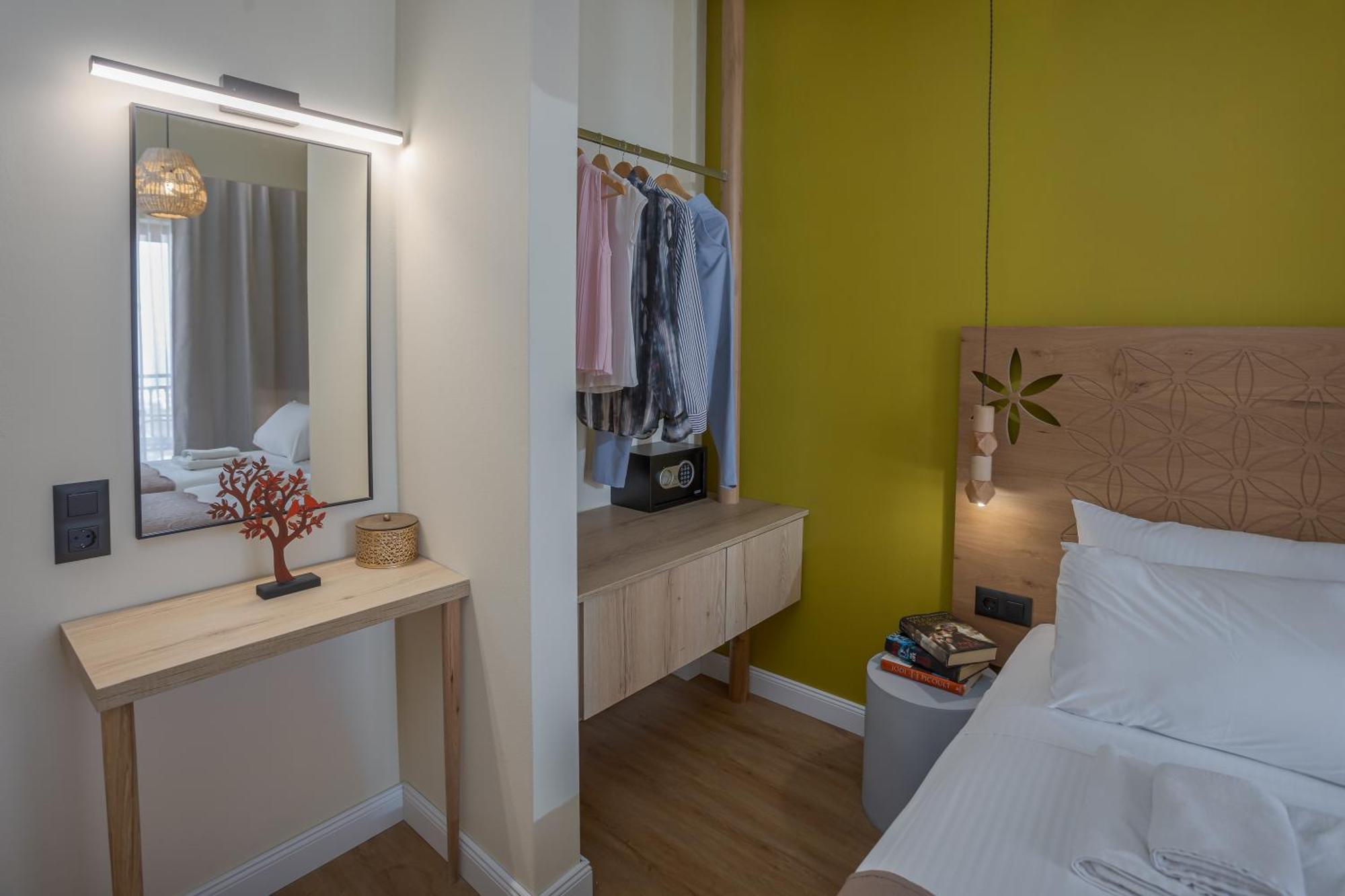 Driades Luxury Apartments Hersonissos  Bagian luar foto