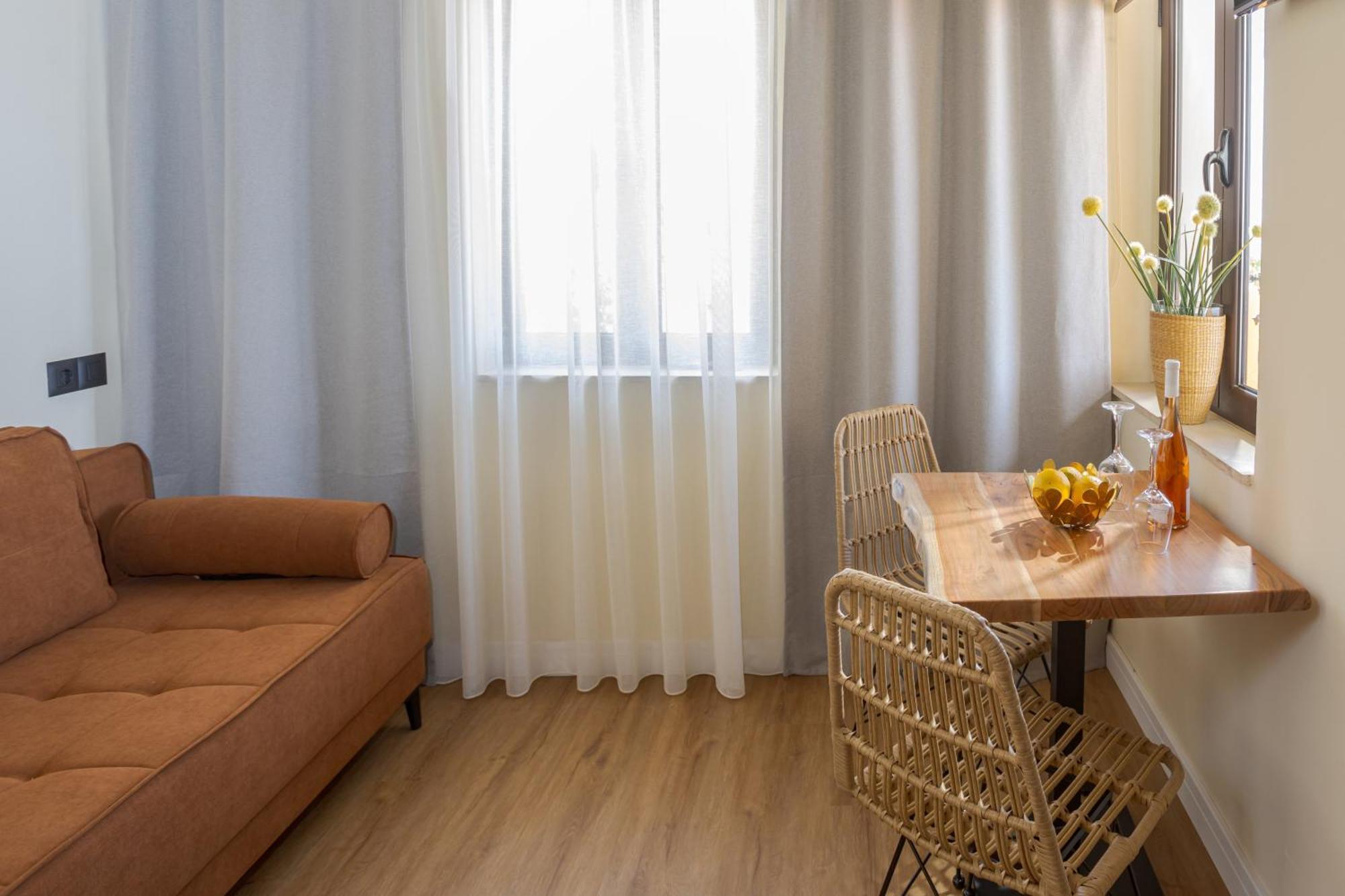 Driades Luxury Apartments Hersonissos  Bagian luar foto