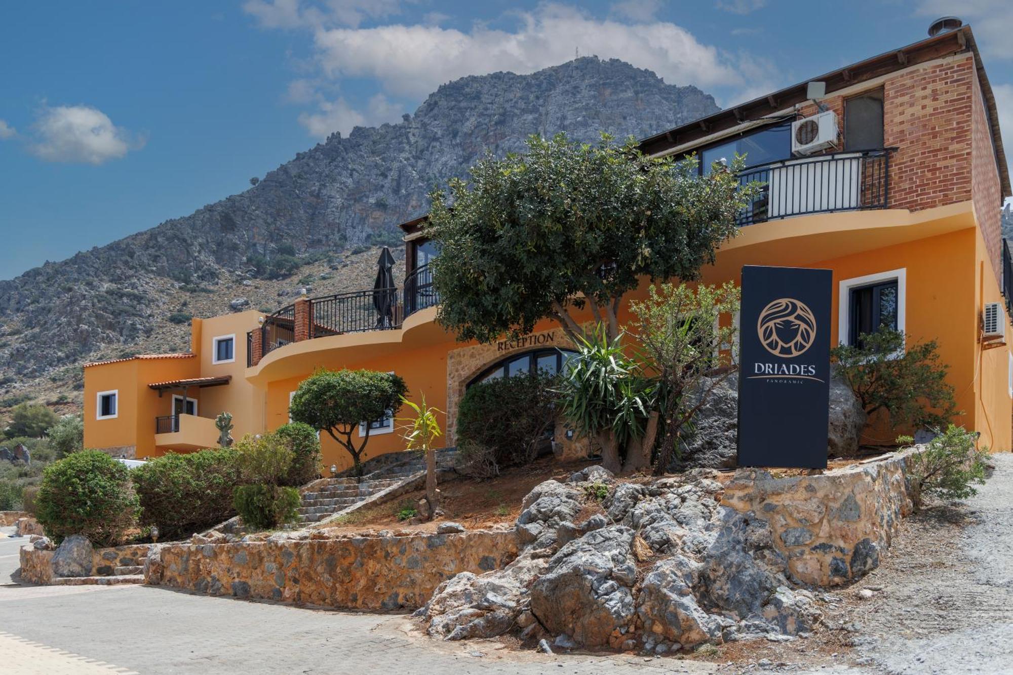 Driades Luxury Apartments Hersonissos  Bagian luar foto