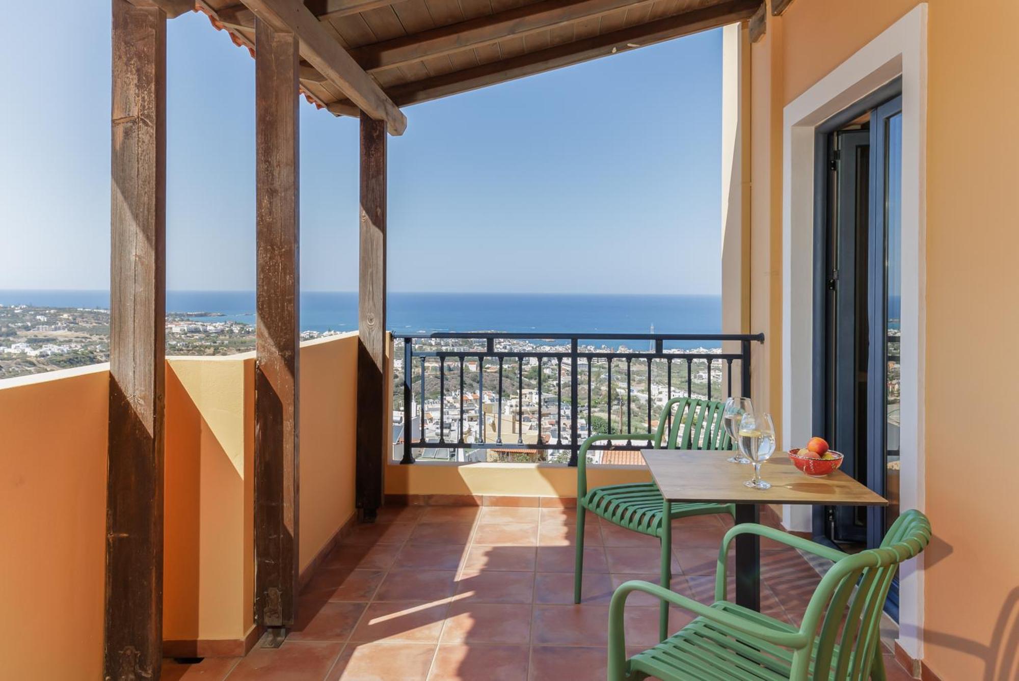 Driades Luxury Apartments Hersonissos  Bagian luar foto