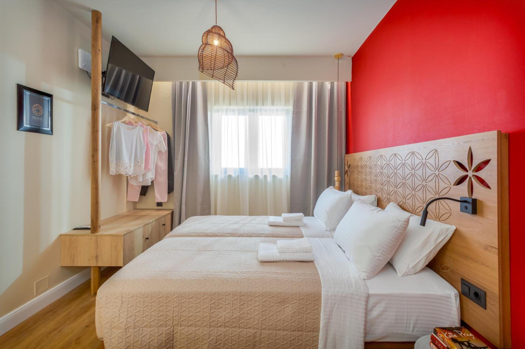 Driades Luxury Apartments Hersonissos  Bagian luar foto