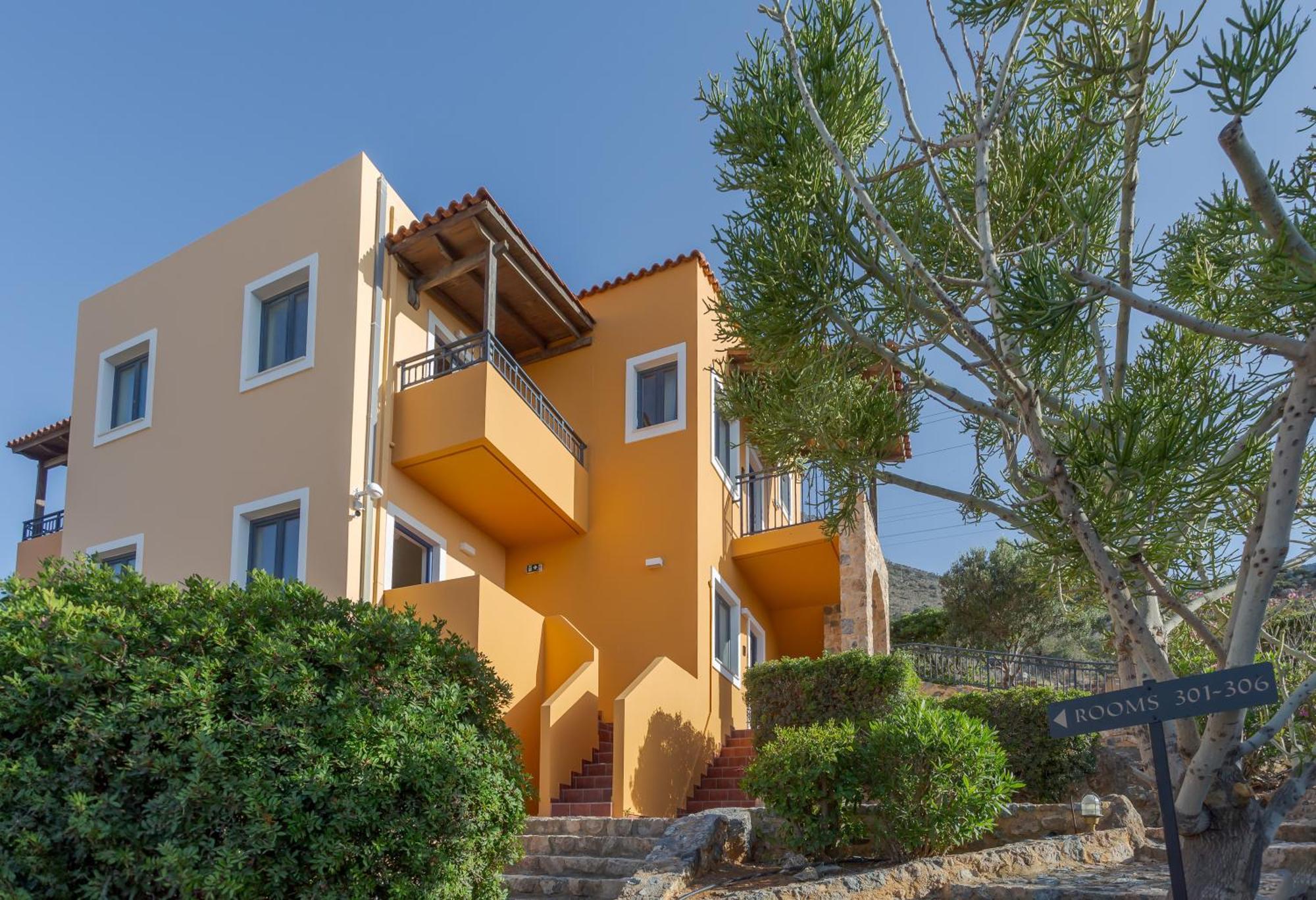 Driades Luxury Apartments Hersonissos  Bagian luar foto